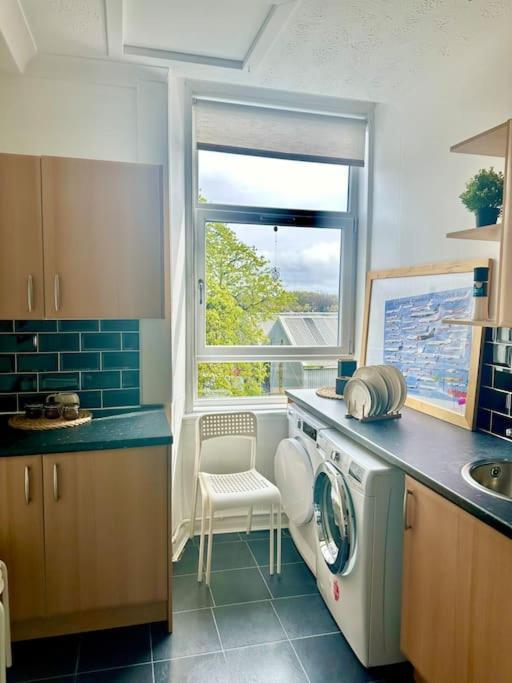 Dumbarton Cosy Home, Loch Lomond Экстерьер фото