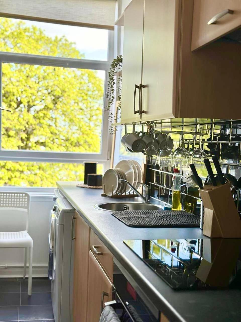 Dumbarton Cosy Home, Loch Lomond Экстерьер фото